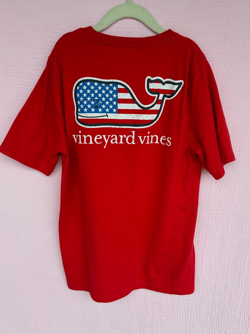 Vineyard Vines Boys Flag Whale Pocket T-Shirt Size Medium